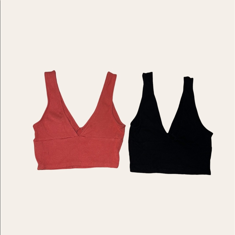 2 Front open Cropped tops - Picture 2 of 7